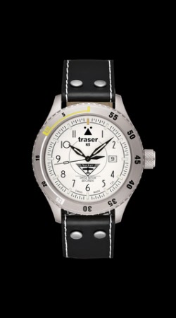 buecker_automatic_titan_white_le_leather_day_web_internet_39838